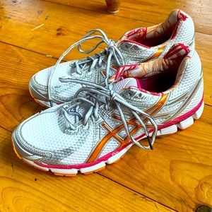 ASICS running sneakers GT-2000